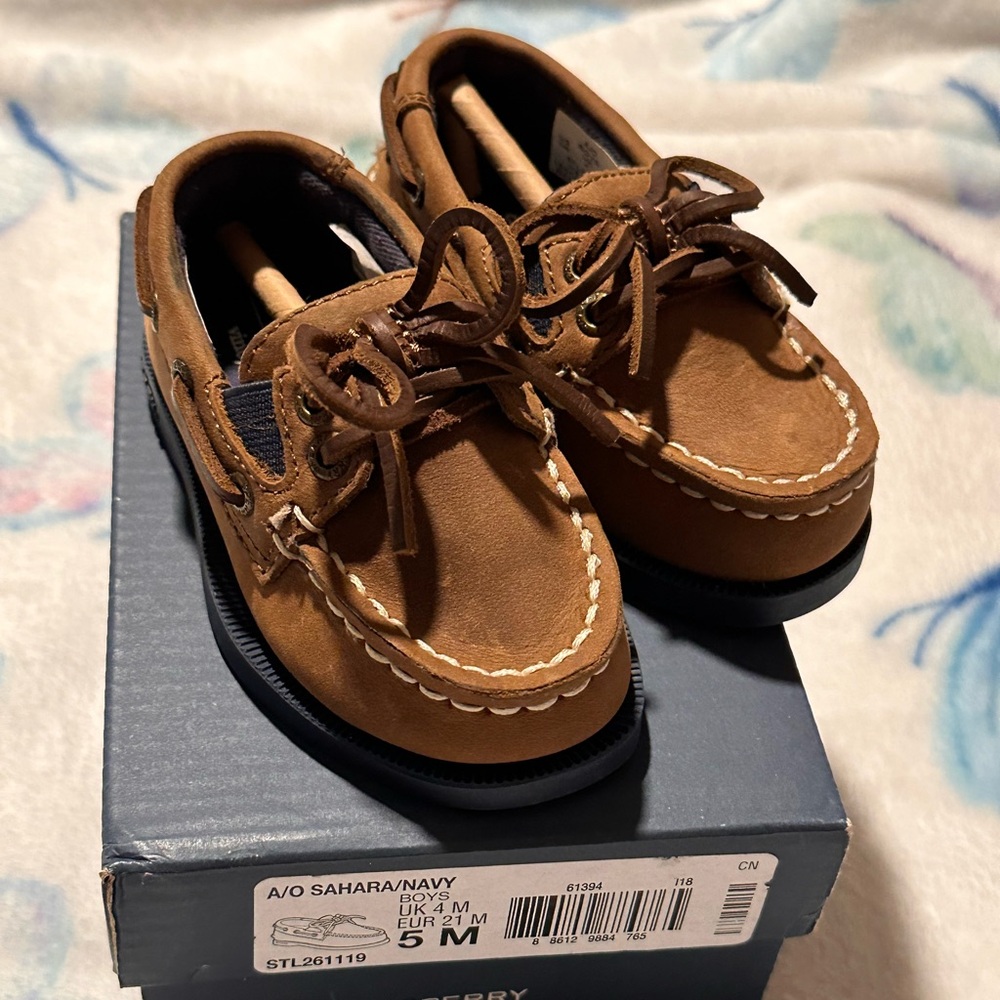 NEW IN BOX Baby Sperry x Vineyard Vines Boat Shoes